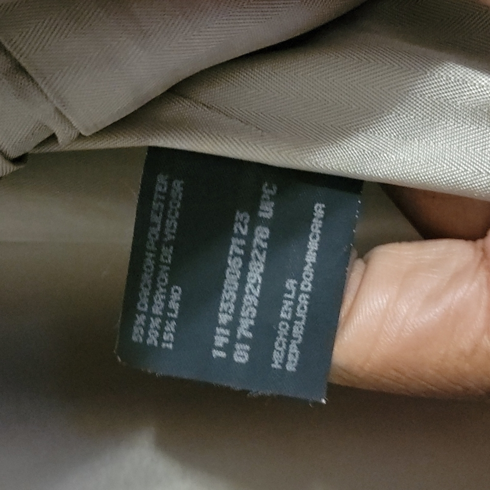 Blazer - Picture 4 of 6